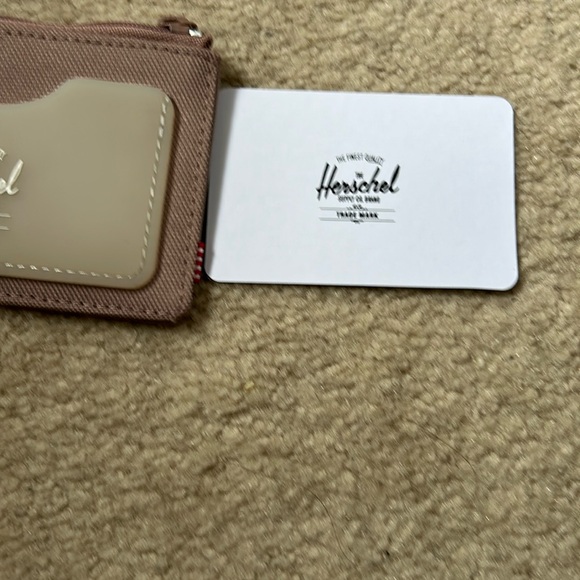 Herschel Wallet - Picture 4 of 7